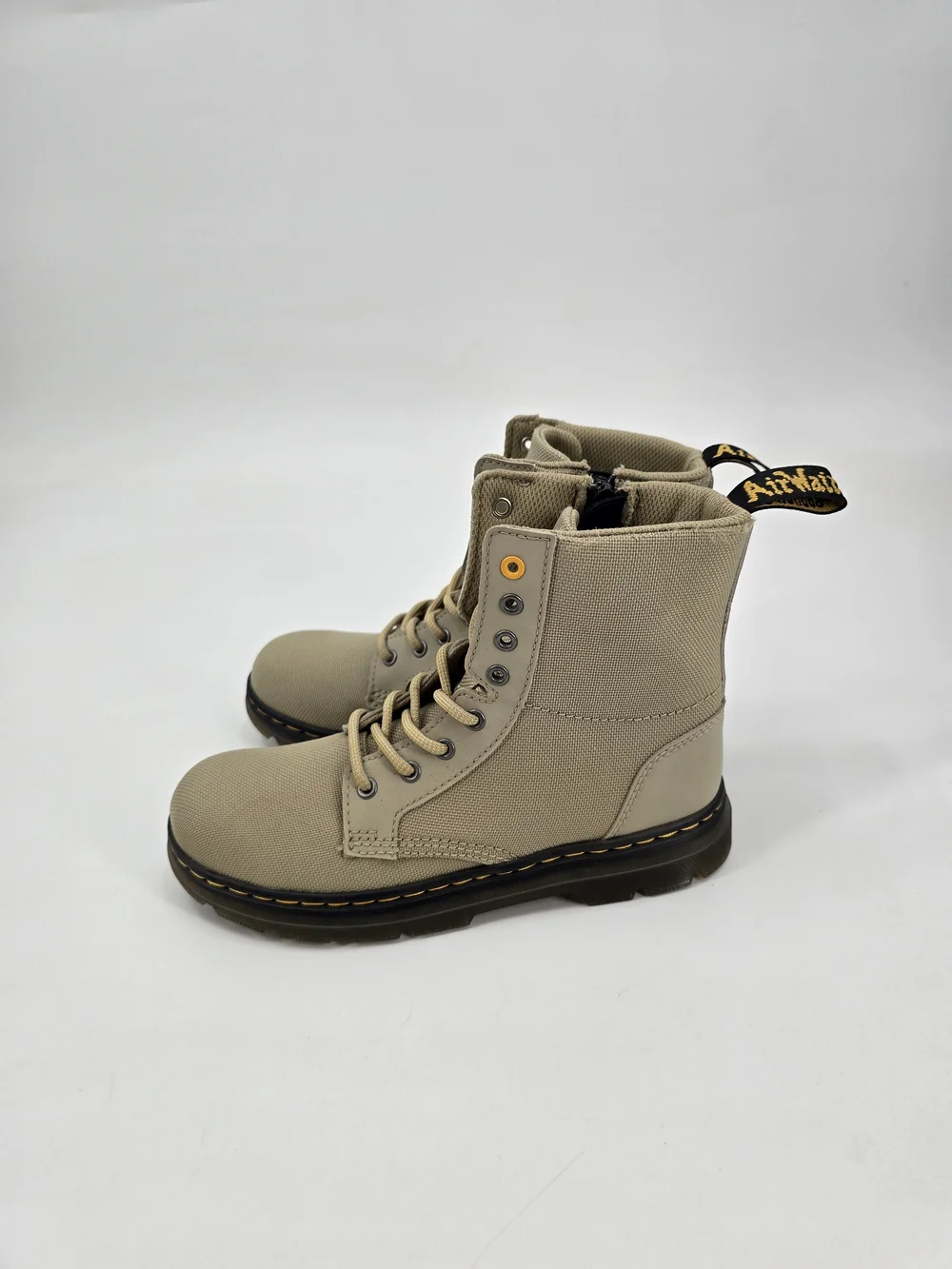 Dr. Martens Junior Combs Extra Tough Utility Light Olive Boots Size 2 NWOB